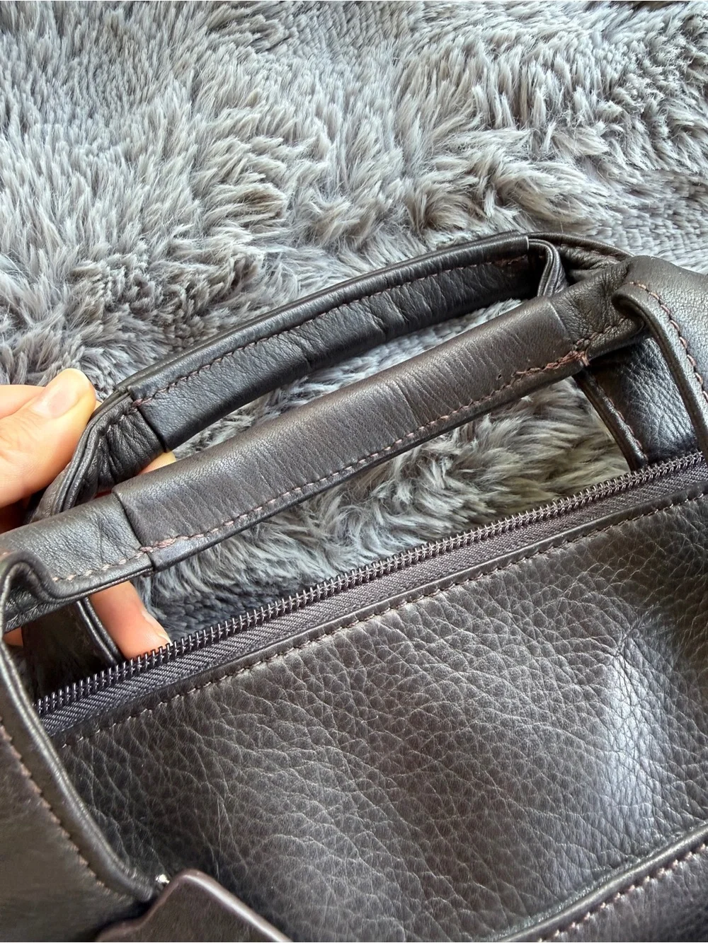 Levenger Laptop Messenger Bag Briefcase Brown Pebbled Leather Crossbody Shoulder